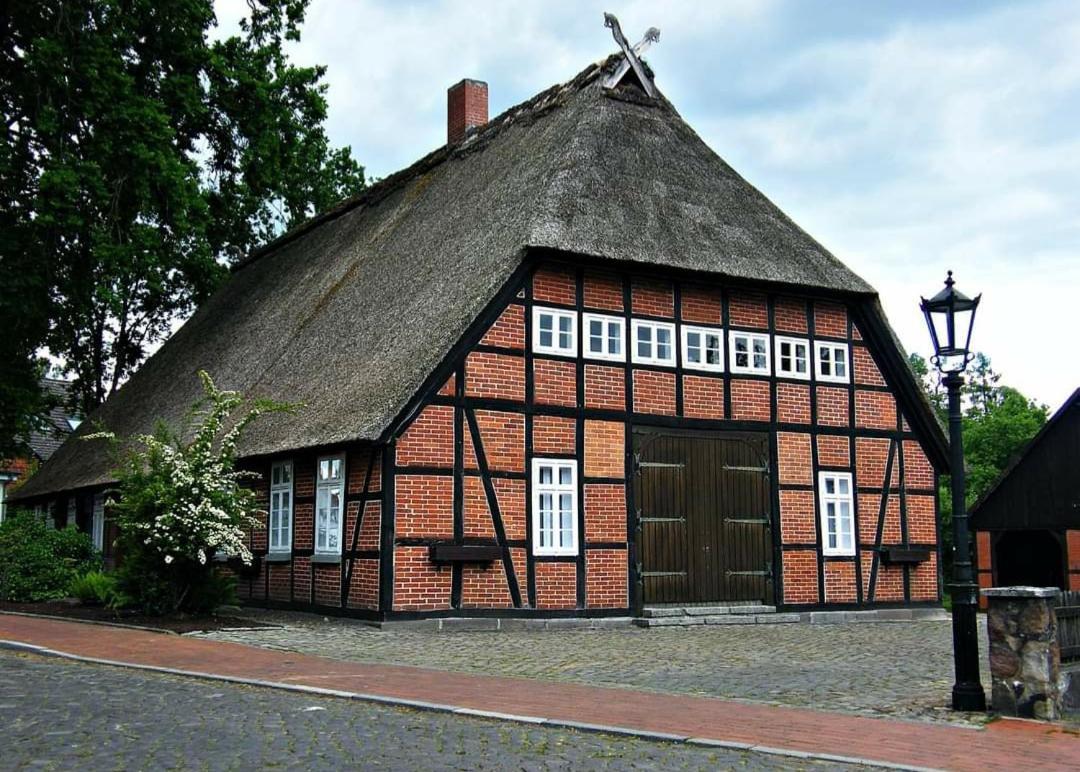 Hotel Kaiserhof Munster im Heidekreis Exteriör bild